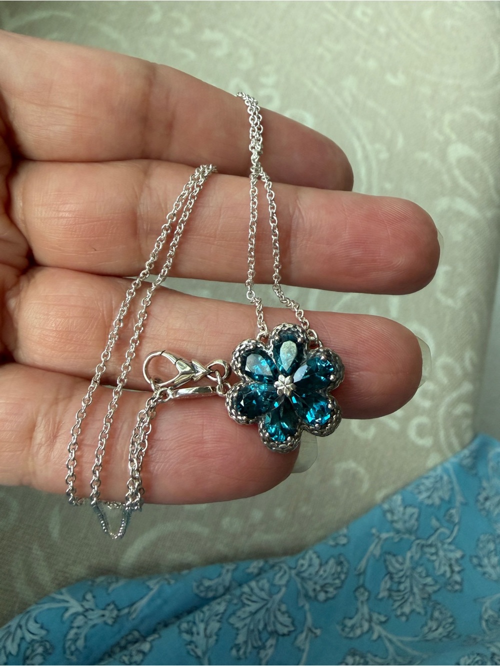 ann king sterling silver blue topaz necklace beautiful.